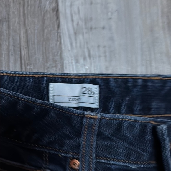 Gap Women's 1969 Curvy Jean Shorts Size 28 - Picture 3 of 5